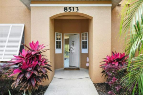 8513 Lovely home inside Disney area